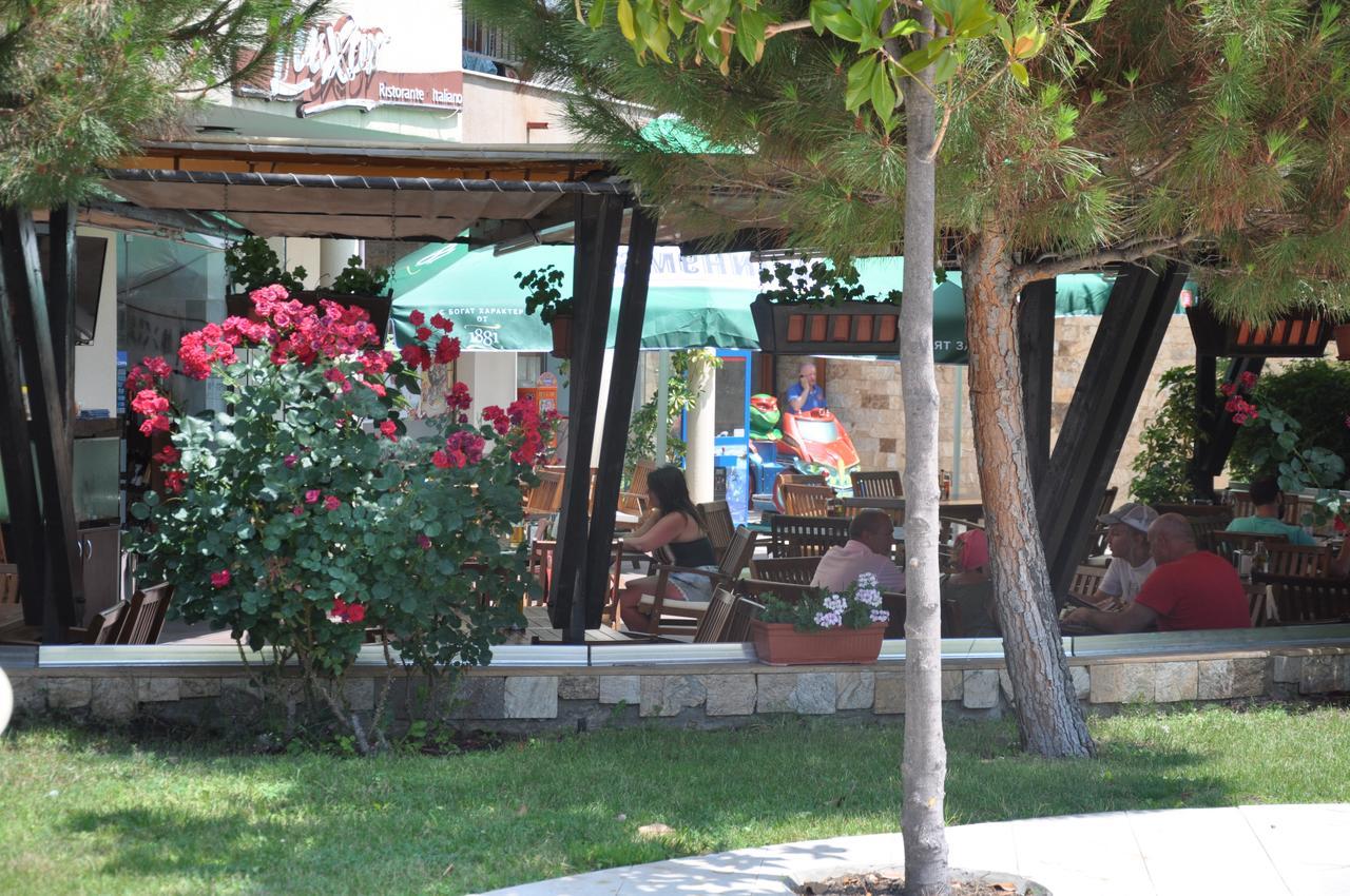 Luxor Apartments Pomorie Exterior foto